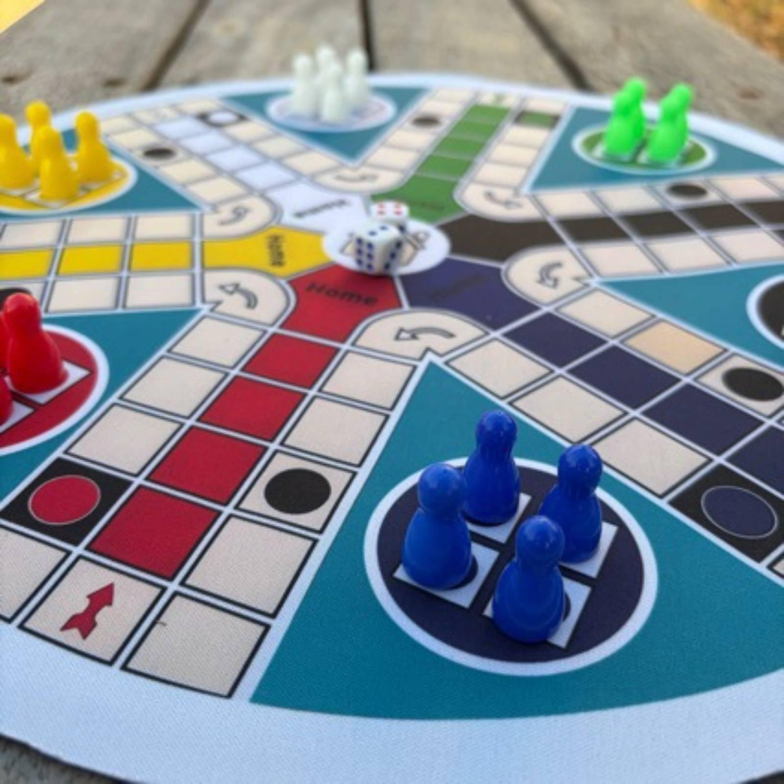 Board Game Fun - Chess Game Rubber Mat Portable Board