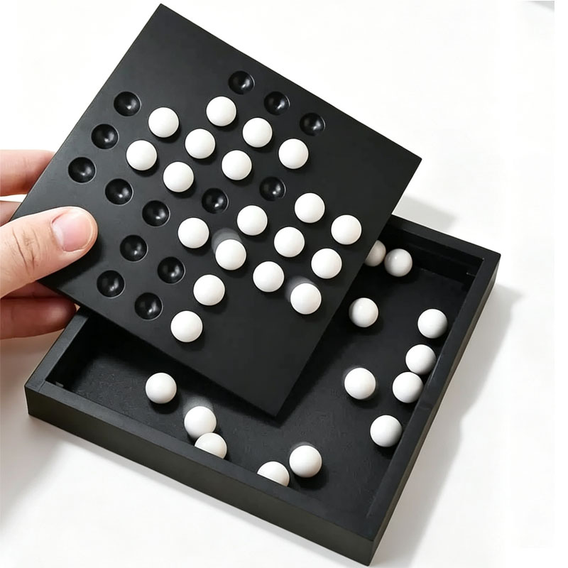 Europe Classic Single Chess Pe - đánh giá và giá Board Game Fun