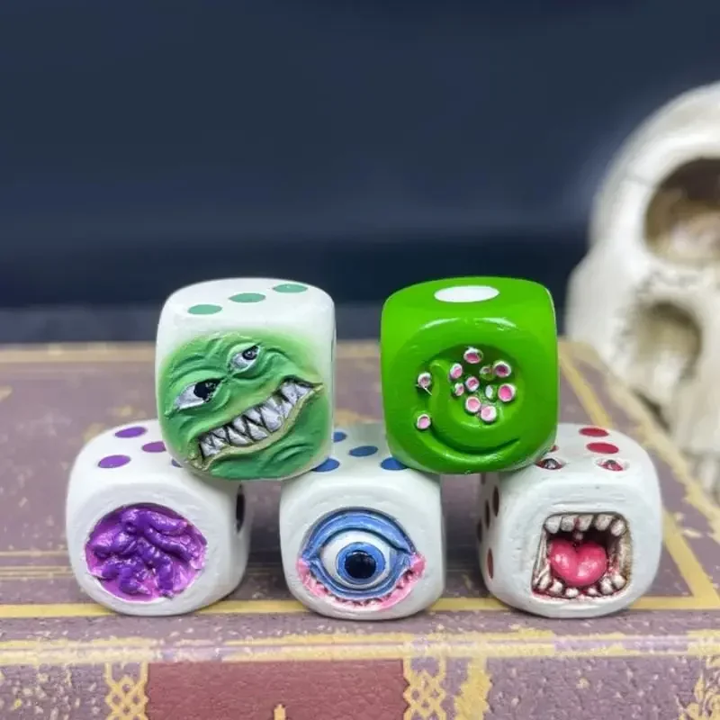 Resin Monster Face Dice Set Ha - đánh giá và giá Board Game Monster